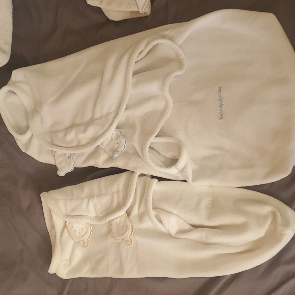 Sm & Md Fleece Swaddles